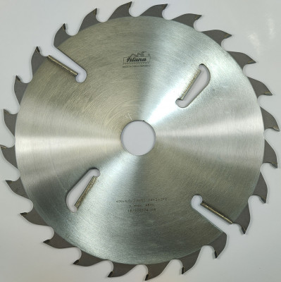 Пильный диск Pilana по дереву 450x50 / 4,4 z20+4 (94.1 FZ)